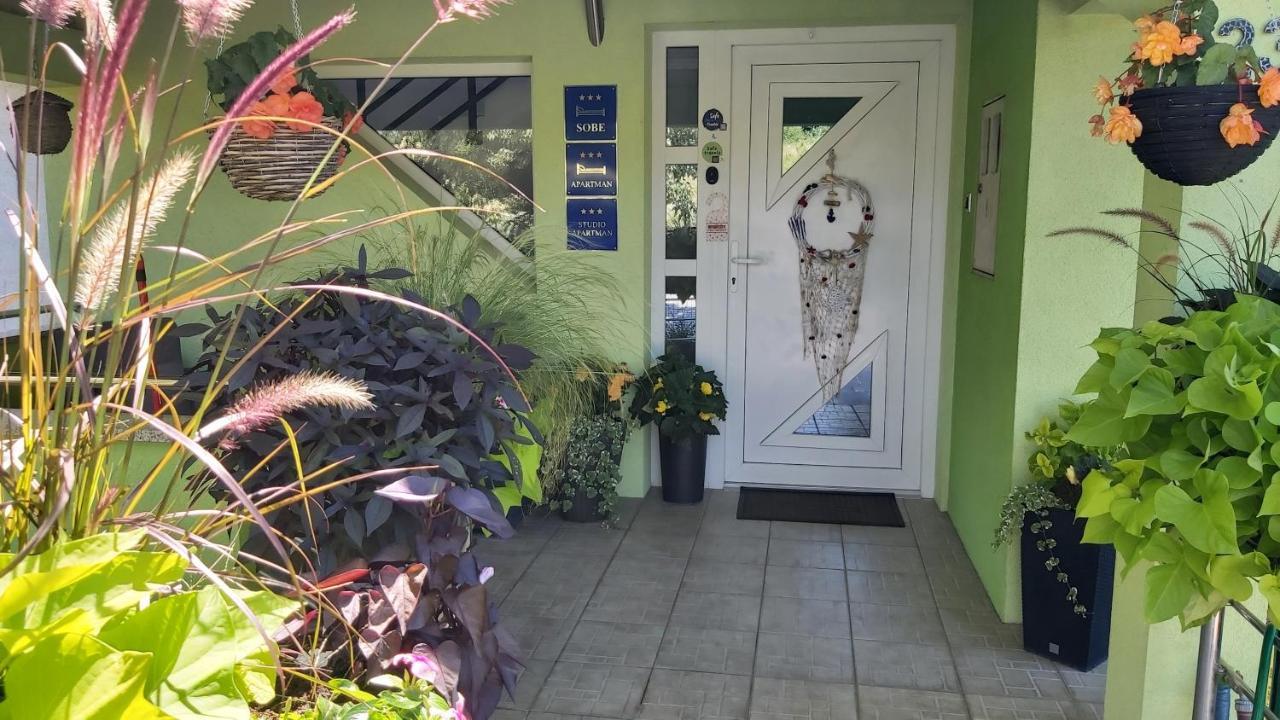 Studio Apartman Grizzly Slunj Exterior foto